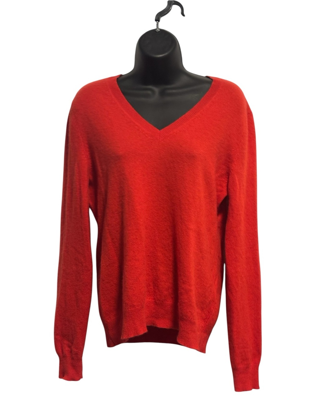 Lord & Taylor Cashemere v-neck Red Women's Sweater large